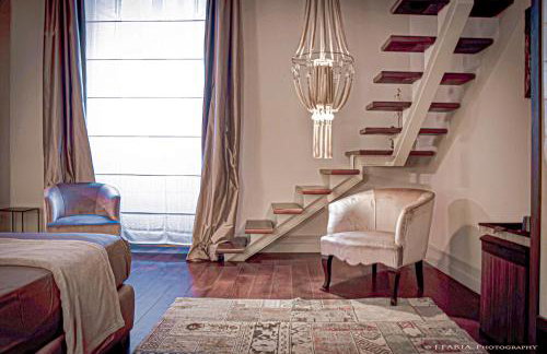 Campo de' Fiori Grand Residence - Sleeps 8-10, Jacuzzi & Cinema - Photo 4