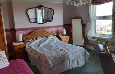 Sea view flat at Claverton House - Photo 7