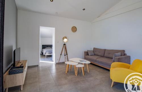 Gîte Moderne et Confortable Proche Cholet, Nantes et Puy du Fou, avec Terrasse et Près d'un Étang - FR-1-622-43 - Photo 9