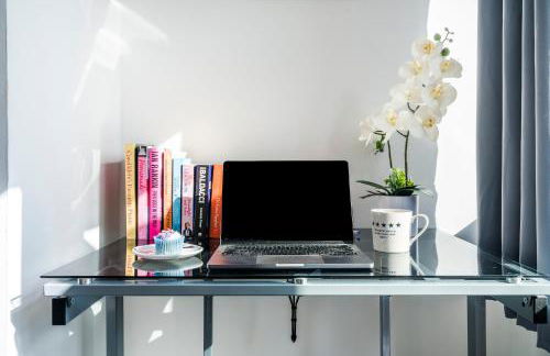 Monmouth House Aylesbury Premier Quality Accommodation For Larger Families Contractors And Professionals Sleeps Up to 6 Guests - Foto 23