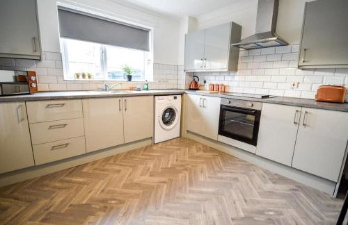 Woodcock House 3 Bedrooms Workstays UK - Photo 8