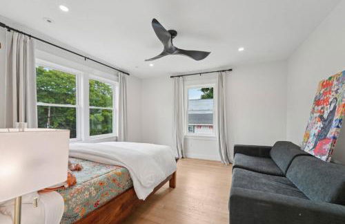 NEW! Heritage Retreat in the heart of Stillwater - Foto 16