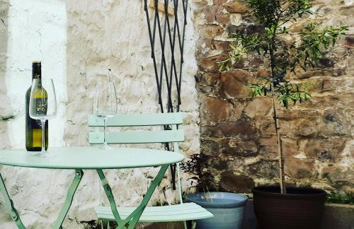 Swan Cottage - Photo 12