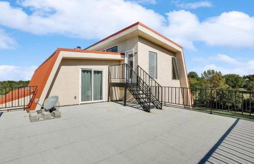 Modern Home - 1 Acre Lot w Pool Patios Jacuzzi - Foto 41