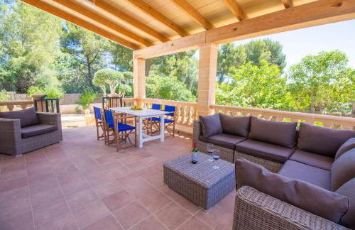 Bonito Chalet con WiFi muy cerca del mar - Photo 1