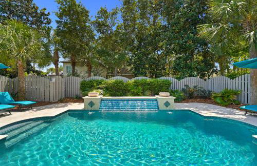 Tropical Dreams by the Sea - Vacation Home with Private Pool & Close Proximity to Beach - Foto 25