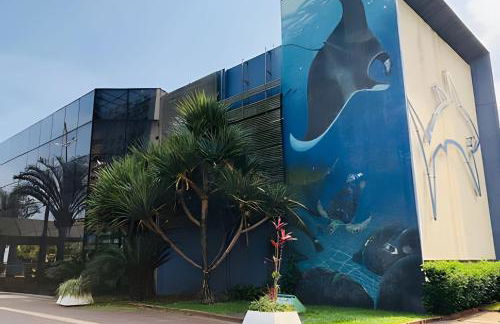 Perto da Praia com ar e estacionamento - Foto 38