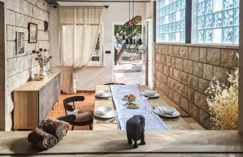 Awesome Home In Novo Selo - Foto 5