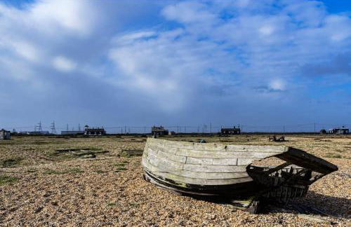Coastal Courtyard with Hot Tub, Greatstone - Foto 29