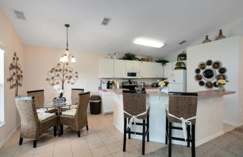 Beautiful 4 Bedroom 3 Bathroom pool & spa Villa villa - Foto 12