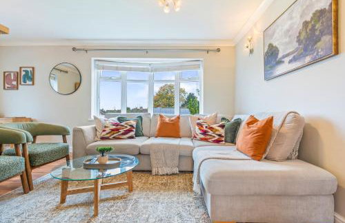 Shropshire Escape - Albrighton Village 3 Double Beds 1 Single 2 WC - OFF M54 RAF Cosford Telford Shropshire Staffordshire -JLR Wolves Stafford I54 Business Park- 10 Mins to M6- 40 Mins to NEC Regular & Long Work Stays available - Samina- ARZ Stays - Photo 12