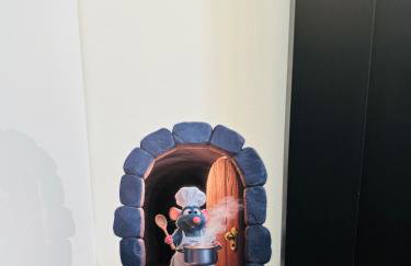 THE ENCHANTED HOUSE ( 15 min walk to Disney) - Foto 5