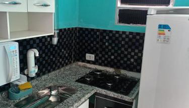 Kitnet em Itanhaém 500 metros da praia - Foto 2