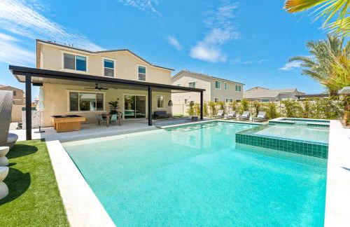 Green Lion - New Spectacular Modern Pool home - Foto 57