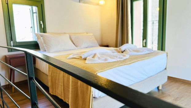 Roussos Place - Next To Splantzia Square - 2bd 2ba - Foto 2, Habitación