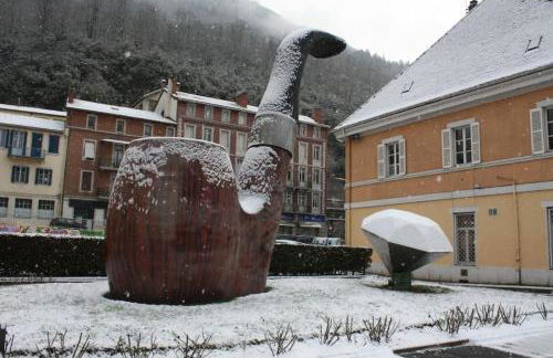 Magnifique T2 -Au creux du Jura- Saint Claude - Foto 7