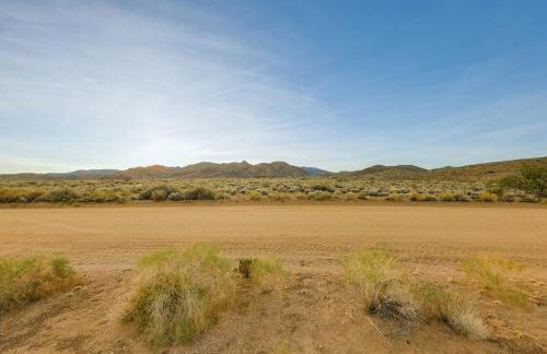 Mtn Views, 15 Mi to Dtwn Kingman Family Home! - Photo 24