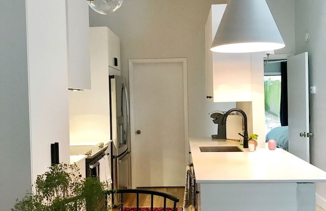 Quiet Convenient and Modern Haven - Foto 12