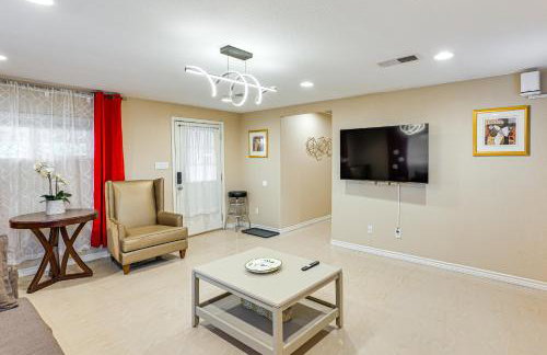 Cozy Home with Patio 24 Miles to Carlsbad Caverns NP - Foto 5