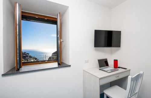 Terrace Belvedere suite- Amalfi coast - free park- Pontone -Scala - Photo 6