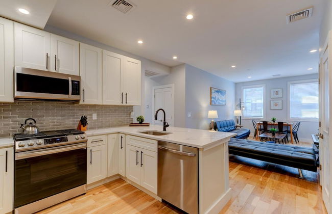 Luxury 2BD 2BA Near Logan Airport and T Station - Foto 8