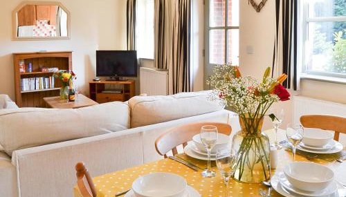 Lily Broad Cottage - Foto 5