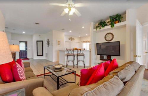 Summer Place Villa 4 Bedroom Home by RedAwning - Foto 8