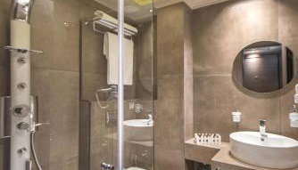 Armonia Lux Studios - Foto 4, Shower