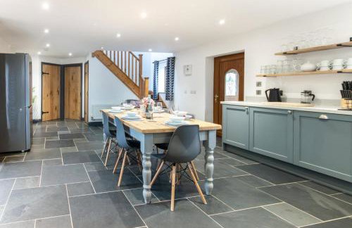 3 Bed in Whitstone oc-l29237 - Photo 9