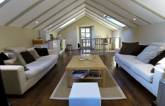 Villa Skylight - Two Bedroom Villa & Studio With Private Swimming Pool, Garden and Sea View - Foto 1