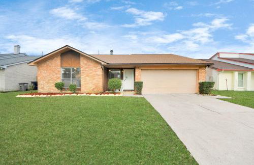 Spacious 3BR Retreat Near Katy's Top Attractions - Foto 12