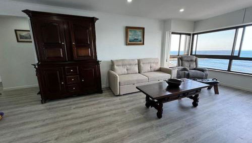 Beachfront Amazing Location - 19th Hole - Photo 5