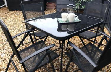 The Bolthole - Photo 29