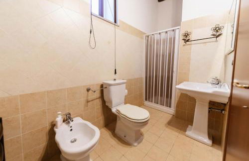 Calàmi - Villa Romeo - Private Apartments with Pool, Seaview & Olive Grove - Foto 21