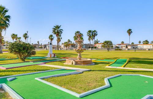 Furnished Deck Waterfront Port Isabel Cottage! - Foto 35