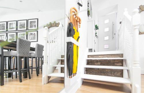 Bumblebee checkout 2pm Frome Longleat Aqua Sana Bath 5 people PRIVACY - Foto 48