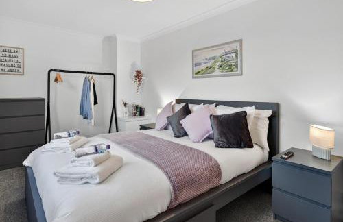 The Hide - Suburban Terraced Home - Foto 19