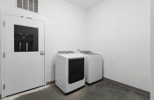 Chic East Nash Condo - Walk to Restaurants Bars and Music - Foto 42