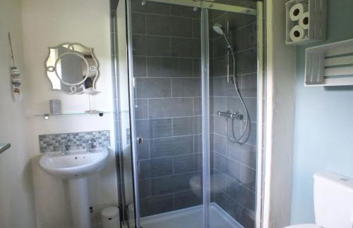 The Potting Shed And The Garden Shed Self Catering - Photo 31