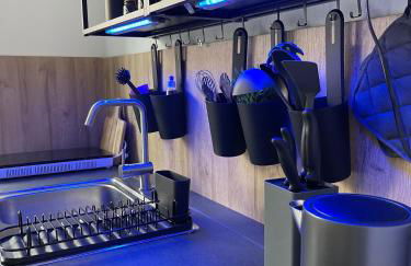 Architect-Apartments 80qm 3 Schlafzimmer, integrierter Küche und Bad, 2min von A8, Garten mit Sitzgruppe, ruhig und modern - Foto 19