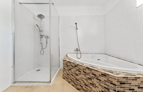 Chic & Modern Apartment - Foto 24