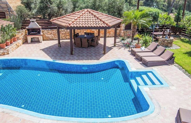 Villa Nikos Argaka - Photo 26