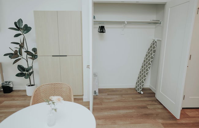 NEW Minimalist & Clean Apt in Downtown SLC - Foto 10