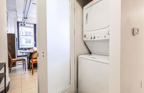 Stunning 1 BDR 1 BTH Modern Loft with Pool, Jacuzzi in DTLA! - Foto 16