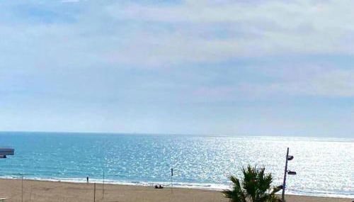 BEACHFRONT APARTMENT Castelldefels - Photo 2