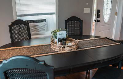 Sandusky Bay Hot Tub, Gym, Patio, Games, Recreation Watercraft, Waterside Home, check it out! - Foto 18