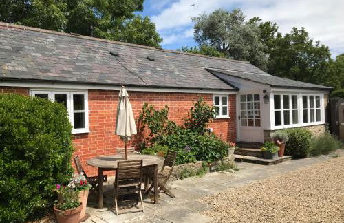 Norburton Hall Cottages - Photo 19