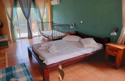 O Xenonas Ton Mylon - Photo 19