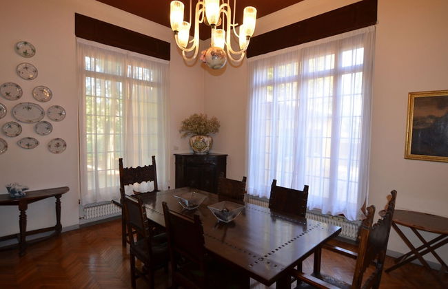 Furry Frinds With Family Home - Photo 24