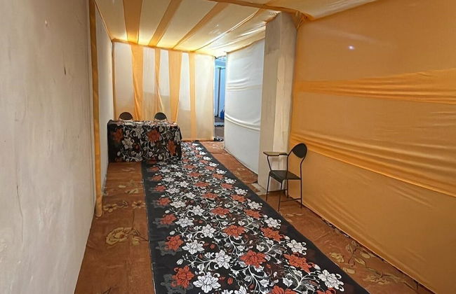 Arail Tent City Kumbh Cottage - Foto 2